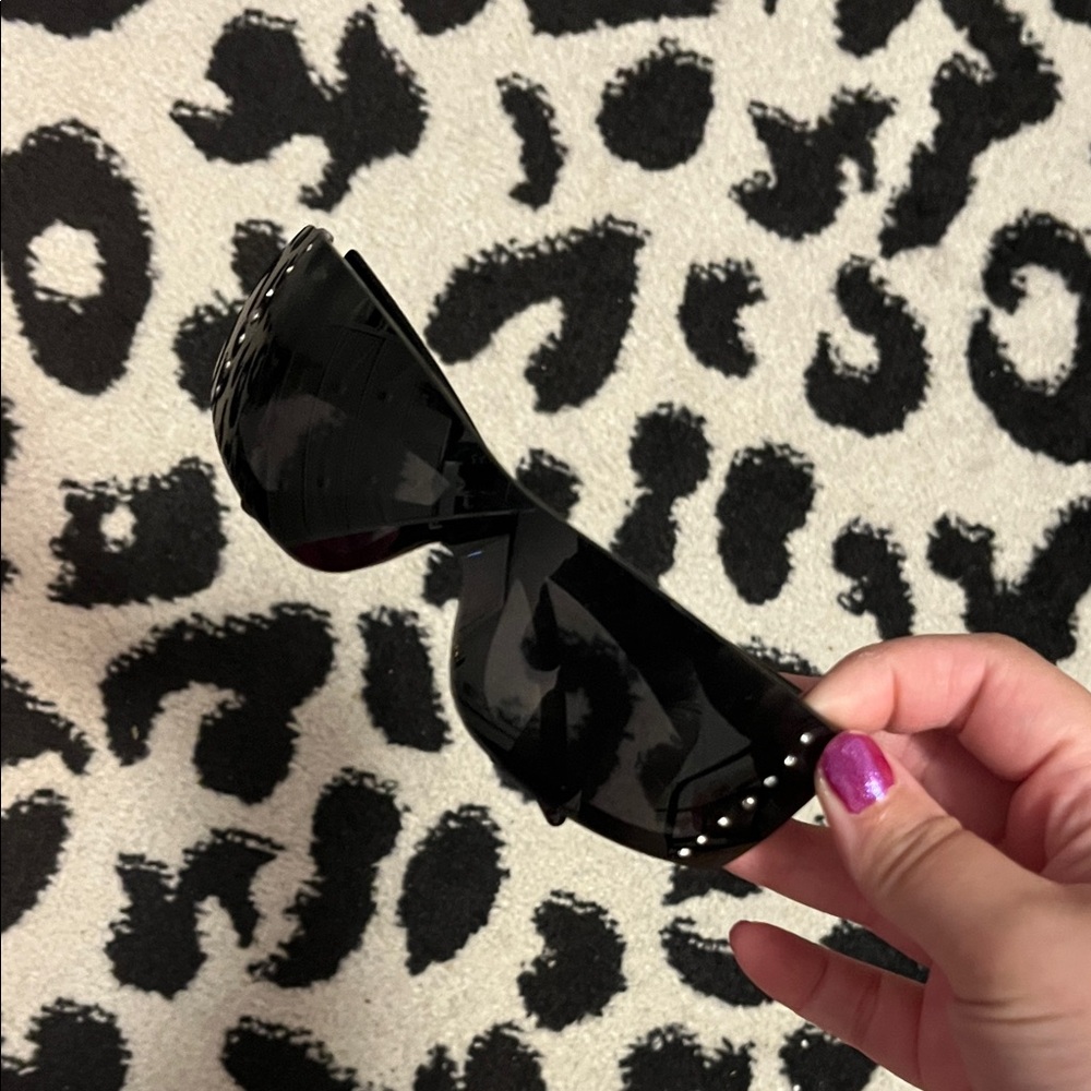 Urban Outfitters Black Cat-Eye Sunglasses